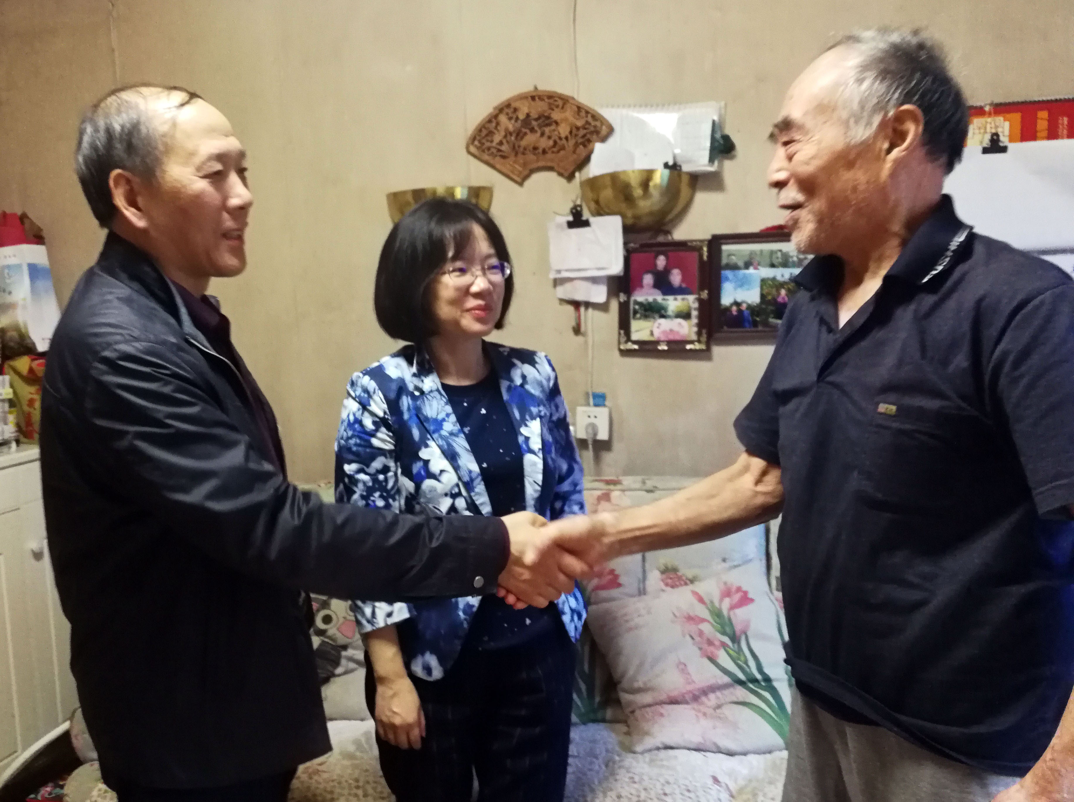 慰問2.jpg 慰問2.jpg